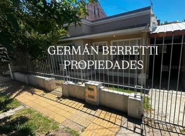 Departamento · 75m² · 3 Ambientes · Departamento en Venta Ubicado en Remedios de Escalada, Lanús, G. B. a. Zona Sur