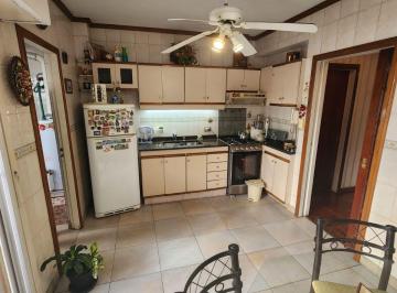 Departamento de 3 ambientes, Boedo · Duplex 3 Ambientes // Venta // Boedo // Impecable Estado // Sin Expensas //cochera 2 Autos.