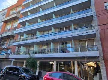 Departamento · 52m² · 3 Ambientes · 1 Cochera · Amplio Departamento de 3 Ambientes en Planta Baja con Patio y Cochera en Venta. Nuñez