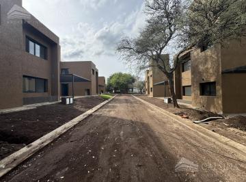 Casa · 152m² · Casa en Venta en Housing Villa Allende Golf - 9 Casas Disponibles