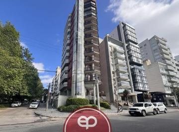 Departamento · 154m² · 3 Dormitorios · 1 Cochera · Venta Departamento 4 Ambientes Frente Al Golf Club