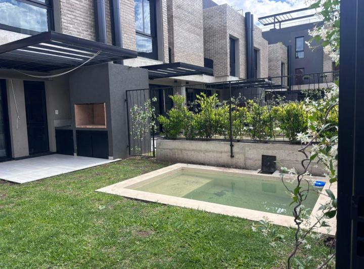 Casa en venta en Fisherton · 4 ambientes