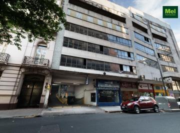 Garage · 14m² · 2 Ambientes · 1 Cochera · Cochera Cub. Fija - Recoleta - Venta en Bloque