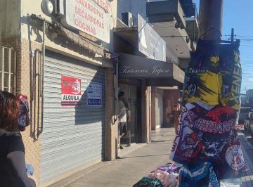 Local comercial , Malvinas Argentinas · En Alquiler Local Centro Los Polvorines
