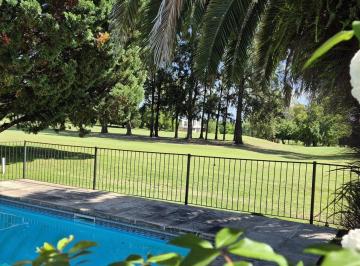 Casa · 256m² · 7 Ambientes · 1 Cochera · Casa en Venta en Newman, Benavidez, Tigre