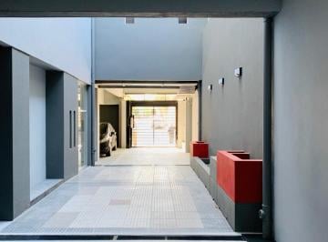 Garage , Villa Urquiza · Cochera Cubierta