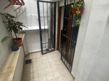 PH · 57m² · 2 Ambientes · Venta - PH Dos Ambientes con Patio.