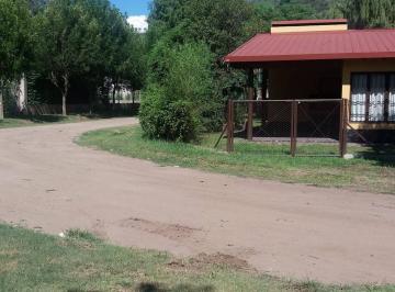 Departamento · 3 Ambientes · 1 Cochera · Venta Complejo de Cabañas
