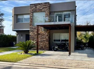 Casa de 5 ambientes, Esteban Echeverría · Casa en Venta C/ Cochera en El Sosiego