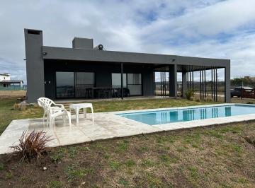 Casa · 120m² · 3 Ambientes · 1 Cochera · Casa en Venta 2 Dorm. | Puerto del Aguila Country Nautico