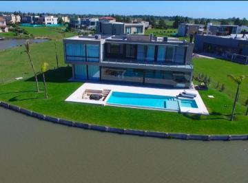 Casa de 5 ambientes, Ezeiza · Casa Venta 6 Ambientes a La Laguna Terralagos