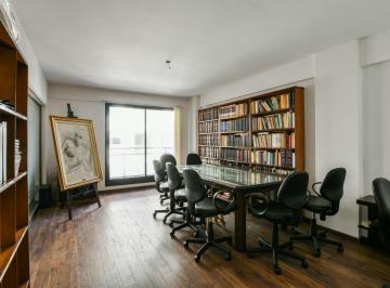 Oficina comercial · 66m² · 2 Ambientes · Amplia Oficina a La Venta en Centro de La Ciudad de Rosario Dorrego 1600