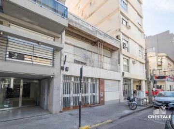 Casa · 168m² · 4 Ambientes · 1 Cochera · Venta Casa | Apta Construcción | Rosario Centro