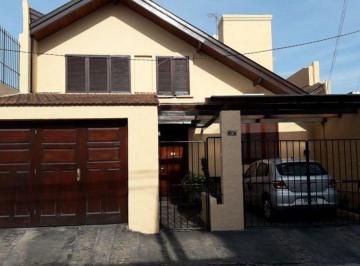 Casa de 4 ambientes, Quilmes · Venta Casa en Bernal