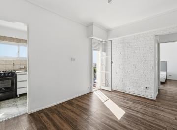 Departamento · 28m² · 2 Ambientes · Venta Departamento 2 Ambientes Flores Luminoso