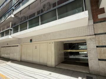 Departamento · 81m² · 3 Ambientes · 1 Cochera · Departamento con Cochera en Recoleta
