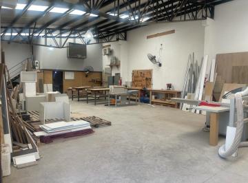 Local comercial · 65m² · Galpón en Excelente Zona de Fisherton