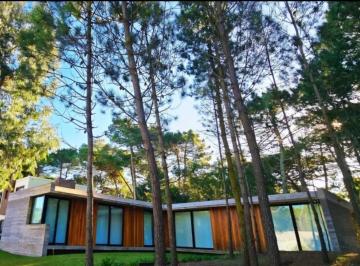 Casa · 170m² · 5 Ambientes · Casa a Estrenar 5 Ambientes en Pinamar Alamos