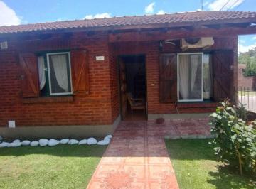 Casa · 140m² · 3 Ambientes · 1 Cochera · Casa Chalet en Venta en Benavidez, Tigre, G. B. a. Zona Norte