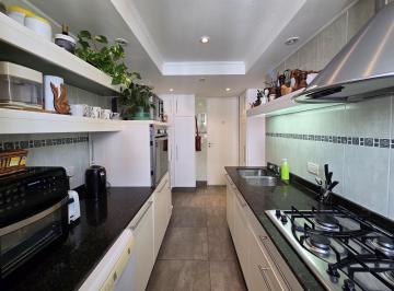 Departamento de 3 ambientes, Mar del Plata · Dto. 3 Amb con Vista Al Mar, Dependencia y Cochera - Venta Mar del Plata