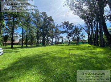 Quinta vacacional · 540m² · 4 Dormitorios · Terreno/ Quinta / Lote en Barrio Industrial