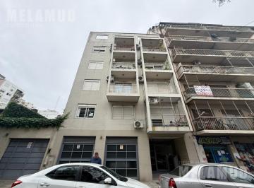 Departamento · 78m² · 4 Ambientes · 4 Ambientes / Venta / Flores con Parrilla Propia Apto Credito