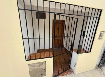 PH · 120m² · 4 Ambientes · 1 Cochera · PH de 3 y 2 Ambientes
