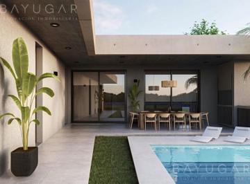 Casa · 150m² · 5 Ambientes · 2 Cocheras · Venta Casa - Barrio Privado San Sebastián, Pilar