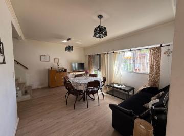 PH de 3 ambientes, Liniers · PH Primer Piso Al Frente 3 Ambientes