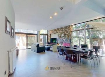 Casa de 5 ambientes, Mar de las Pampas · Casa en Venta en Mar de Las Pampas