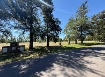 Terreno · 900m² · Terreno en Venta en Cortines Lujan Esquina Sobre Mosconi