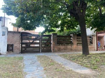 Casa de 3 ambientes, Almirante Brown · Casa en Venta