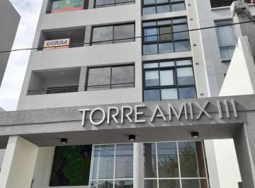 Departamento · 33m² · 1 Ambiente · Moderno Inmueble Monoambiente en Venta, en Centro de Banfield! 5°a