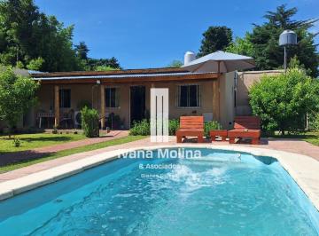 Casa de 4 ambientes, 20 de Junio · Casa Quinta en Venta 20 de Junio