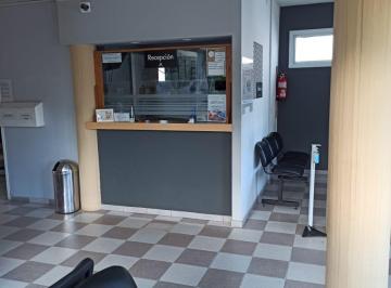 Local comercial · 404m² · Consultorios Medicos