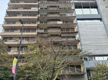 Departamento · 225m² · 5 Ambientes · 2 Cocheras · Departamento en La Plata
