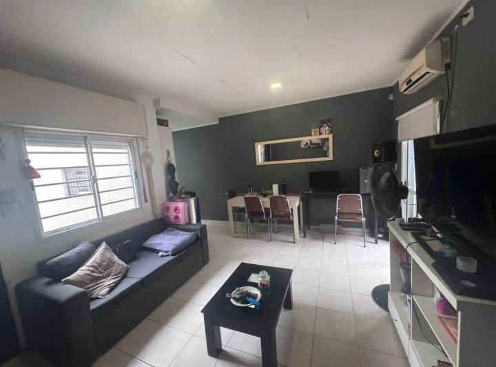 Casa · 65m² · 3 Ambientes · 1 Cochera