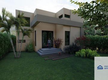 Casa de 5 ambientes, Russell · Casa en Venta de 5 Dorm. C/ Cochera en Russell
