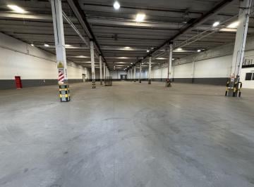 Bodega-Galpón · 4927m² · Depósito Logístico en Alquiler Dentro de Predio Multicliente