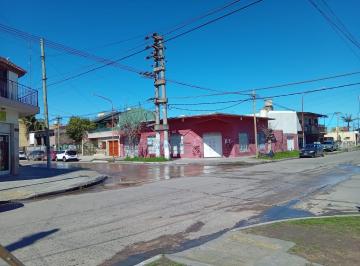 Local comercial · 170m² · Local Sobre Av Equiza en Venta en G. Catan