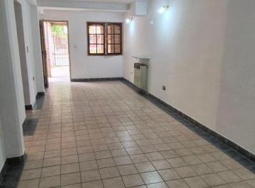 Casa de 5 ambientes, Neuquén · Casa Tres Dorm., Apta Credito Hipotecario