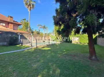 Quinta vacacional · 80m² · 2 Ambientes · Casa Quinta en Francisco Alvarez, Moreno