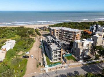 Departamento · 40m² · 2 Ambientes · 1 Cochera · Venta Departamento 2 Ambientes - Frente Al Mar con Cochera Cubierta - Mar de Ostende, Pinamar
