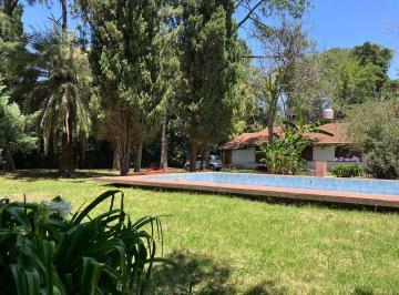Quinta vacacional · 204m² · 4 Ambientes · Apto Desarrollo Inmobiliario, Emprendimientos Empresariales