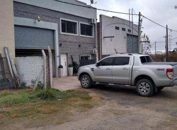 Bodega-Galpón · 400m² · Galpon / Deposito Comercial/industrial Ex Ruta 5 - Financia