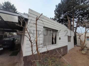 Casa · 120m² · 6 Ambientes · 1 Cochera · Casa en Venta 5 Ambientes en Ostende