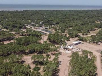 Terreno · 1066m² · Lote en Venta Pinamar Norte Barrio Bosques