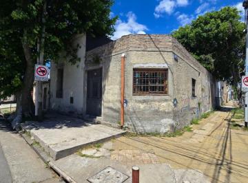 Casa · 138m² · 3 Ambientes · Venta Casa 3 Ambientes con Potencial Emprendimiento Avellaneda