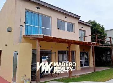 Casa · 150m² · 4 Ambientes · 4 Cocheras · Venta de Casa 4 Ambientes en San Francisco