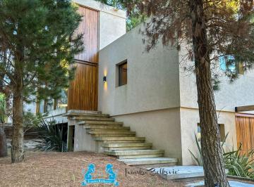 Casa de 6 ambientes, Costa Esmeralda · Casa con 309 m² en Venta con 5 Dorm. en Costa Esmeralda Entorno Natural